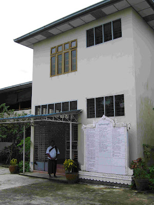 Front of Foreign Yogi Building at Mahasi Sasana Yeithka July 2009