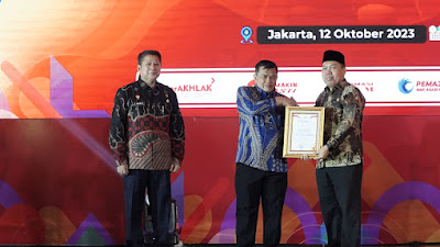 Semakin Bangga Kuliah di UIN Bandung, Raih 3 Penghargaan JDIHN dan LDCC Award 2023