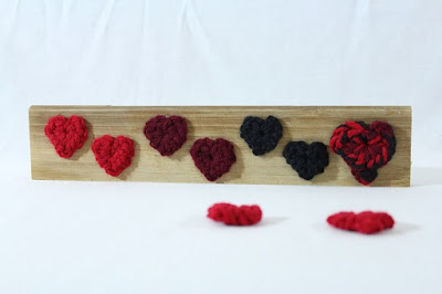 free crochet pattern, hearts, confetti, Valentine, tutorial