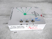 4-way splitter, fully isolated, with phase reverse