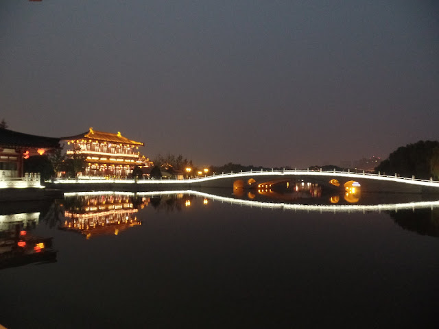 xi'an tang paradise night view