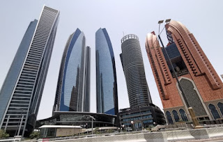 Etihad Towers, Abu Dabi, Abu Dhabi, Emiratos Árabes Unidos.