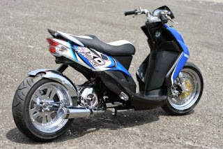 Foto Modifikasi Lowrider Yamaha Mio Terbaru Simple Acre