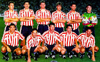 ATHLETIC CLUB DE BILBAO - Bilbao, España - Temporada 1995-96 - Óscar Vales, Karanka, Carlos García, Julen Guerrero, Galdames y Valencia; Goicoetxea, Garitano, Larrainzar, Larrazábal y Ziganda - REAL BETIS BALOMPIÉ 0, ATHLETIC DE BILBAO 0 - 04/10/1995 - Liga de 1ª División, jornada 6 - Sevilla, estadio Benito Villamarín - El Athletic se clasificó 15º en la Liga, con Stepanovic y Amorrortu de entrenadores