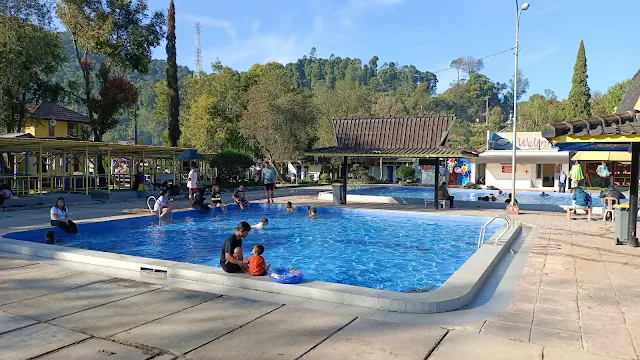 Wisata Ciwalini Ciwidey: Pemandian Air Panas Alami di Bandung Selatan