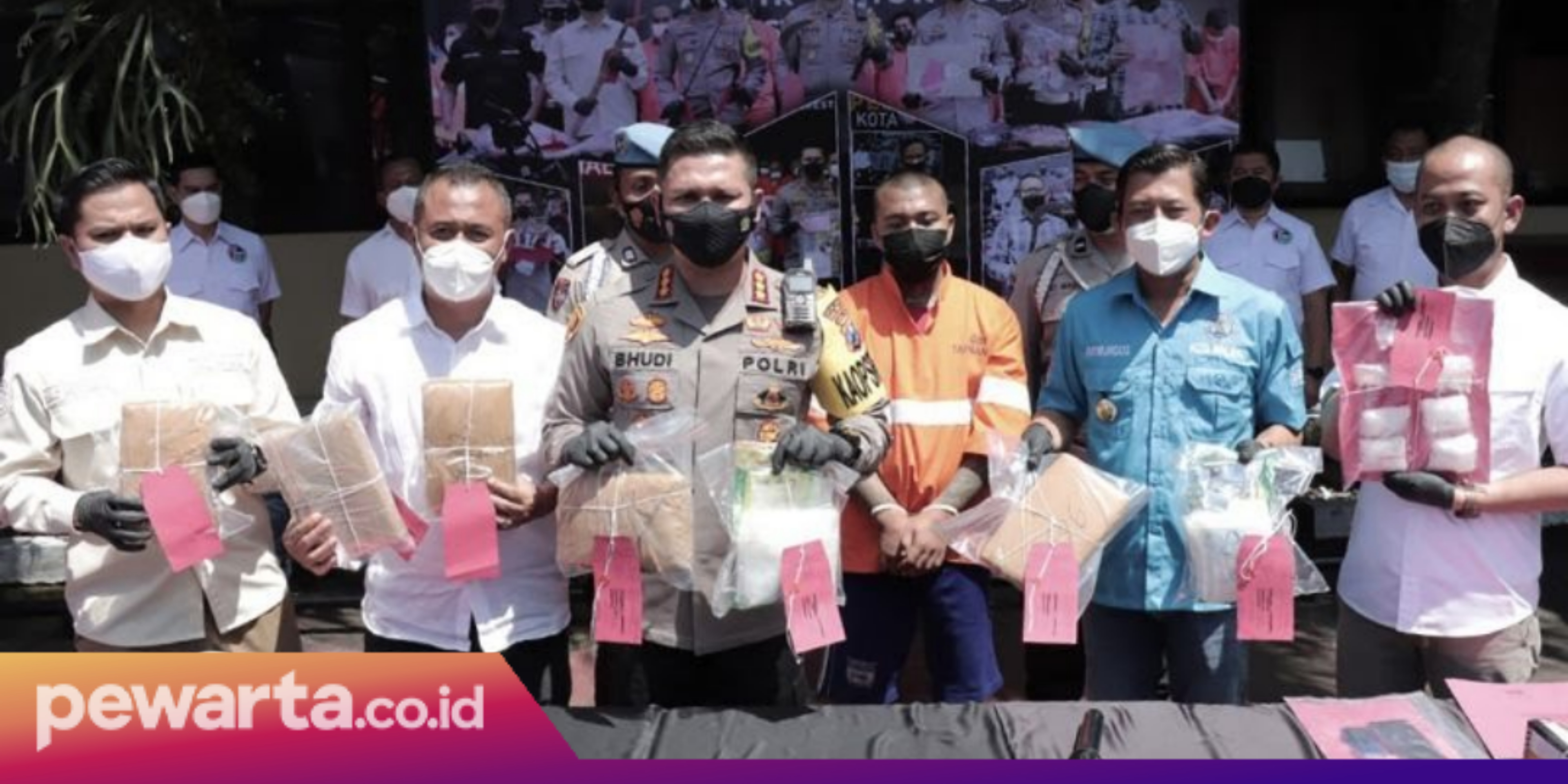 Polres Malang Kota Gagalkan Peredaran Narkoba Seberat 9,2 Kg