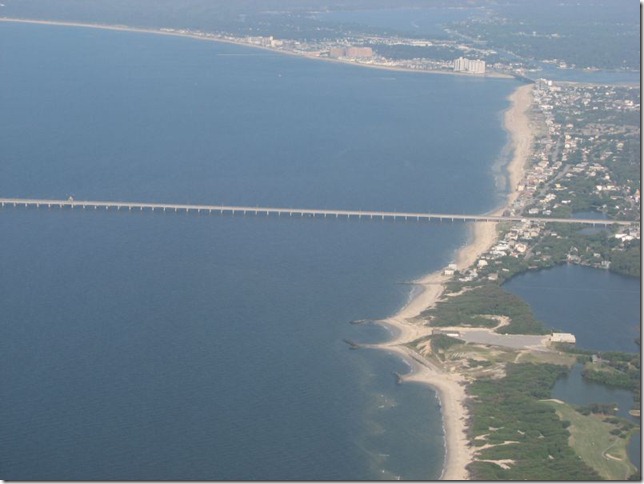 AerialviewoftheentrancetotheChesapeakeBayBridgeTunnel