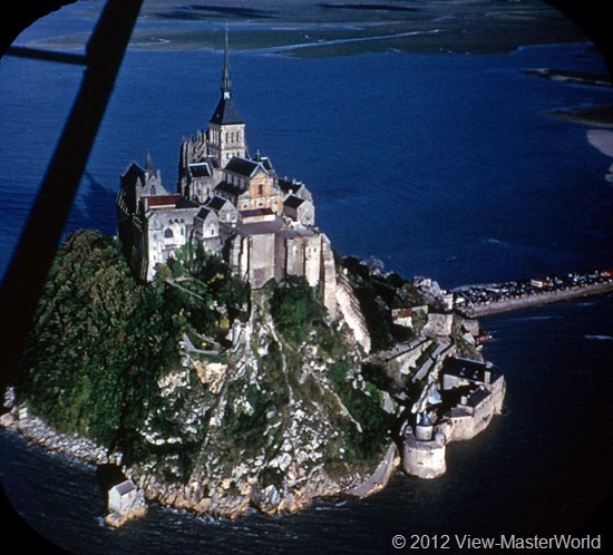 View-Master Mont St. Michel (C197), Scene 1: Aerial View