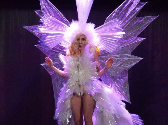 weird dress gaga Dzackyliciou stuff