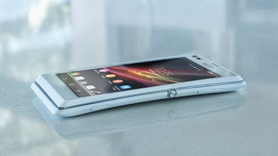 Desain Sony Xperia L