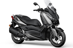 Harga Yamaha X-Max 300 - Spesifikasi Lengkap Terbaru 2018 - Bedakan dengan Yamaha NMAX Sobat....