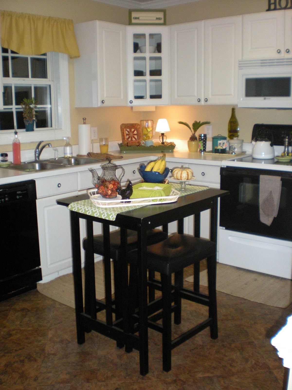 Thrifty Finds and Redesigns: Create your own Kitchen Island...