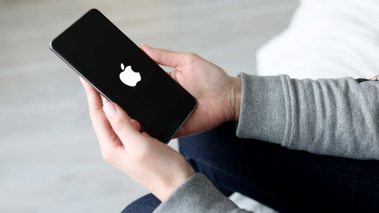 New “ReaderUpdate” macOS Malware Evolves with Nim and Rust Variants