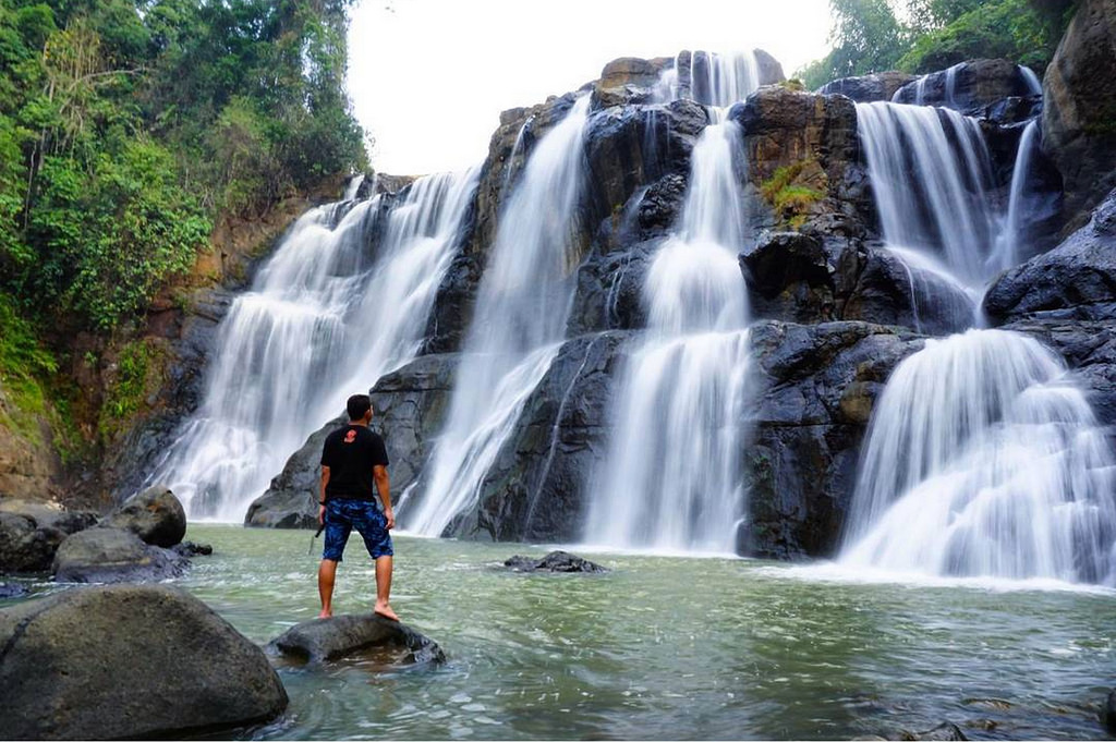 Daftar Tempat Wisata  Alam di  Bandung  yang Paling Indah