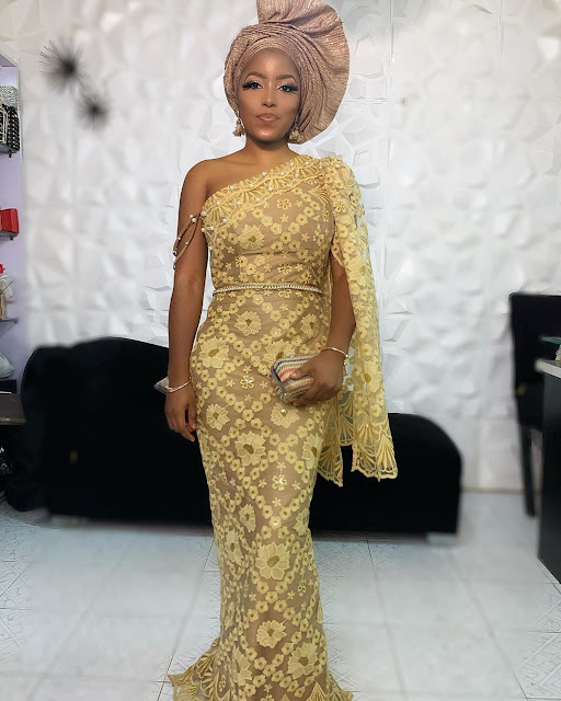 Latest Lovely Asoebi Gown Styles