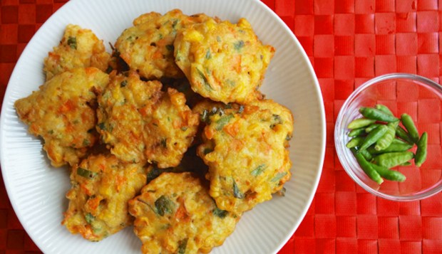 Resep dan Cara Membuat Bakwan Jagung Renyah Sederhana 