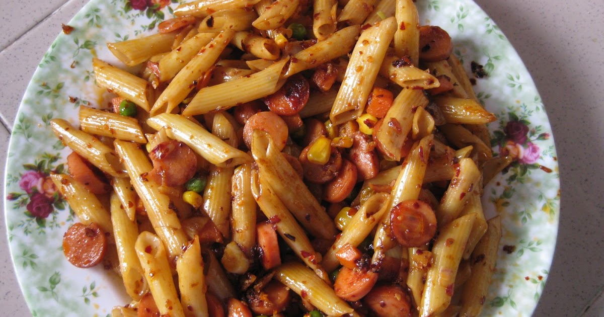 RESEPI NENNIE KHUZAIFAH: PASTA PENNE GORENG PEDAS