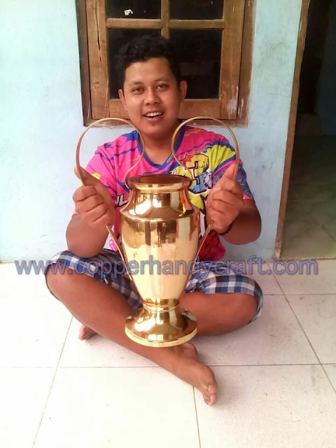 piala tembaga - piala kuningan - piala custom - produk piala kuningan dan tembaga