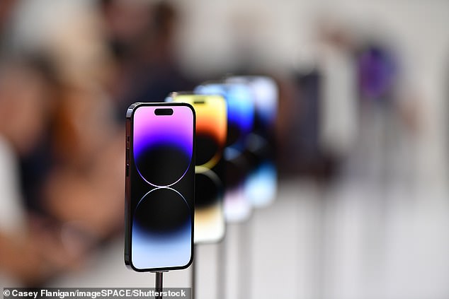 Apple to release a fix next week for bizarre iPhone 14 Pro glitch that causes the camera to physically SHAKE when taking photos or videos in TikTok, Snapchat and Instagram