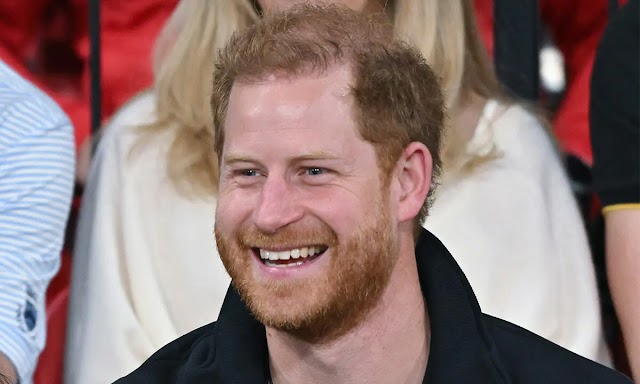 Prince Harry makes surprise announcement at the Invictus Games.