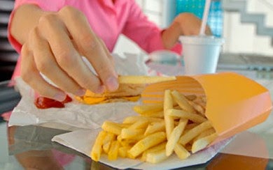 Cara Makan yang Benar dalam Tips Menurunkan Berat Badan