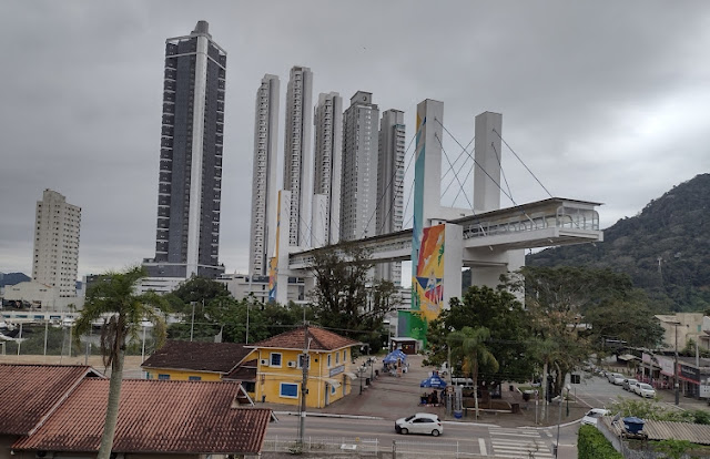 Modernidade e História de Balneário Camboriú sobem a Passarela