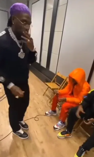 Wizkid, Burna Boy Rehearse ‘Ginger’ Together Ahead Of Live Performance (Video)