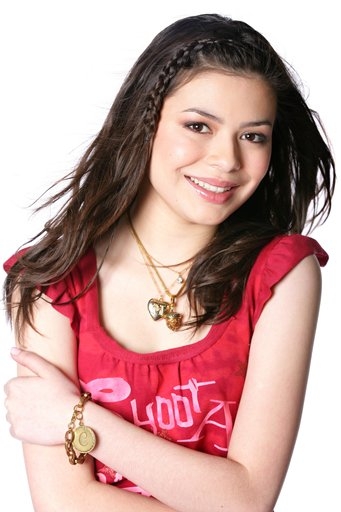 Miranda Cosgrove - Photo Gallery