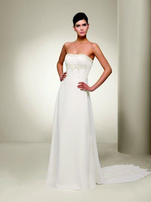 Simple Strapless Wedding Dress