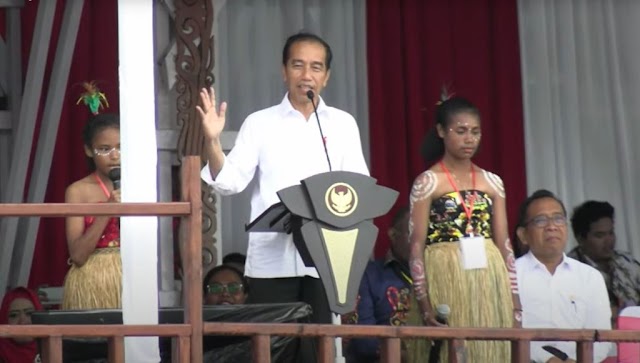 Presiden Jokowi Hadiri Puncak Sail Teluk Cendrawasih 2023  