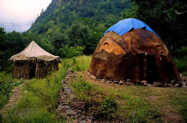 Rumah-rumah tradisional di Pegunungan Mabla