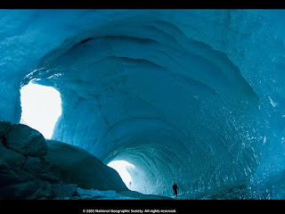 Ice Caves – Creative Photography Wallpapers