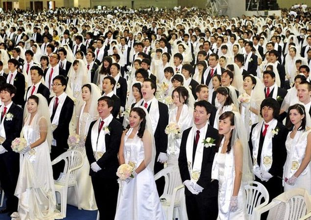 10000 Couples Attended at Mass Wedding Ceremony in South Korea Amazing 