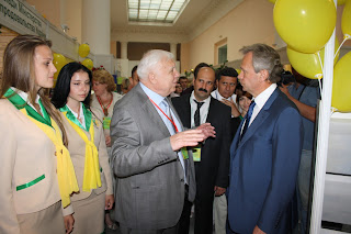 The display of MNAU had visited the Minister of Agrarian Policy and Food – M.Prysiazhnyuk.