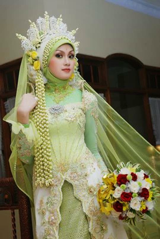 16 Contoh Model  Baju  Pengantin Muslim Warna Hijau  