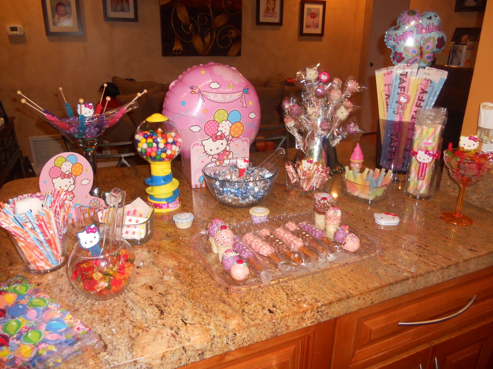 cake pops hello kitty Dliteful Creations and Designs!