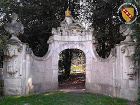 NANCY (54) - Portique du Parc de la Pépinière (XVIIIe siècle)