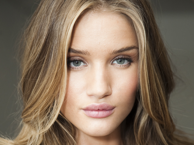 rosie huntington whiteley fashion