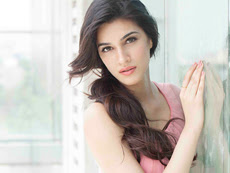  Kriti Sanon HD Wallpaper 