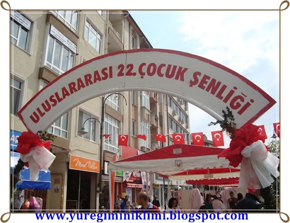 ŞEHRİMİZİN 22. ULUSLARARASI ÇOCUK ŞENLİĞİNDEN KARELER