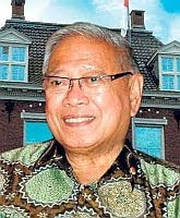 Yunus Effendi Habibie