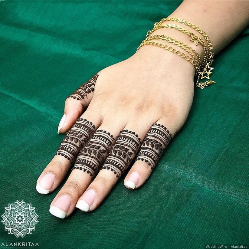 Simple Mehandi Designs For Hands 2019 2020