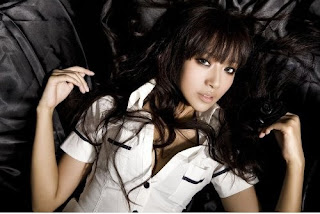Lee Hyori  beautiful Korean girl Devil body 7