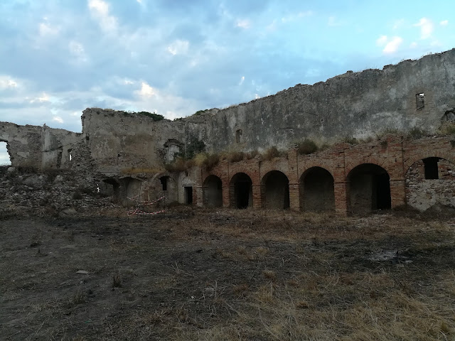 Agro di Serracapriola (FG) - Abbazia di Sant'Agata