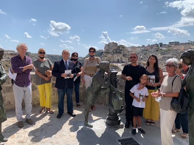 Inaugurata la fontana degli innamorati nei Sassi di Matera