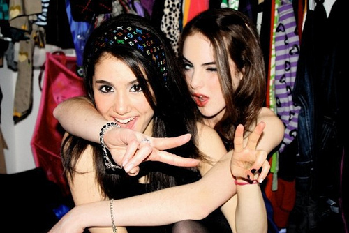 Elizabeth Gillies and Ariana Grande