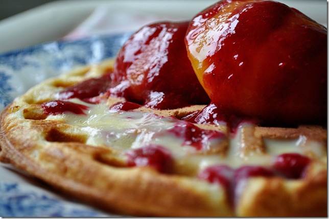 peach melba waffles