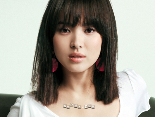 Asian Medium hairstyle women 2009
