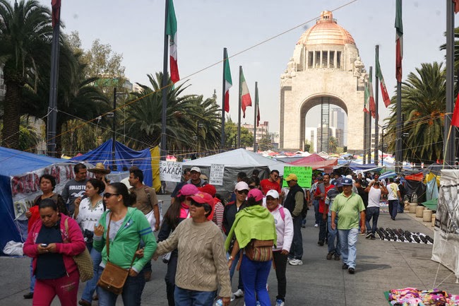 Causa plantón magisterial pérdidas por 300 millones de pesos