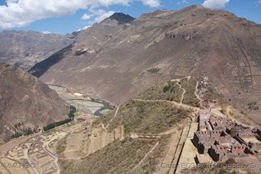 [06.062]_Pisac2